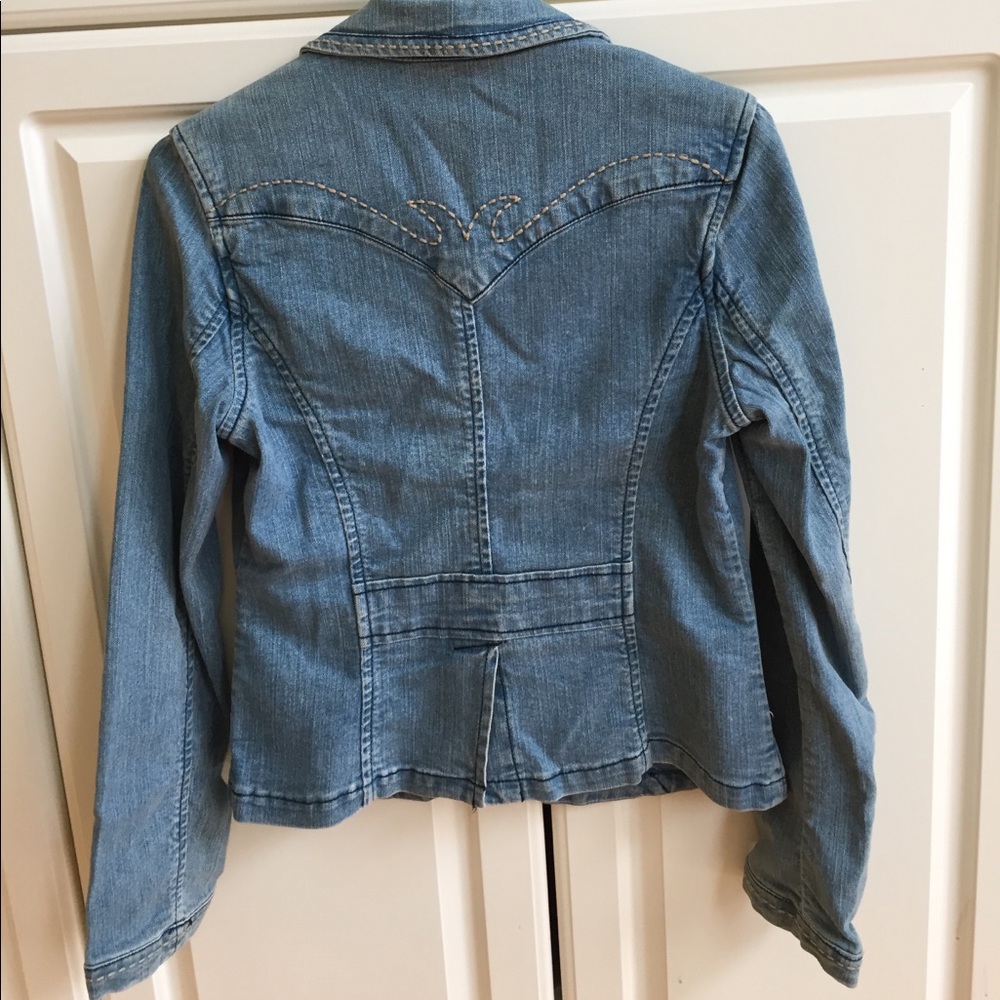 Jeans jacket - Picture 2 of 3