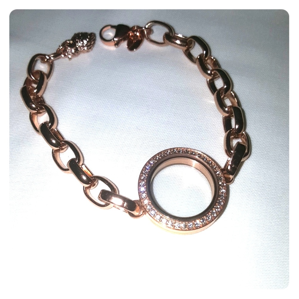 Bracelet