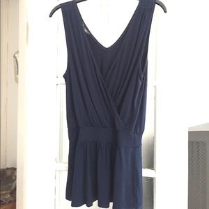 Navy v-neck Michael Stars tank