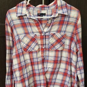 Gap button up flannel
