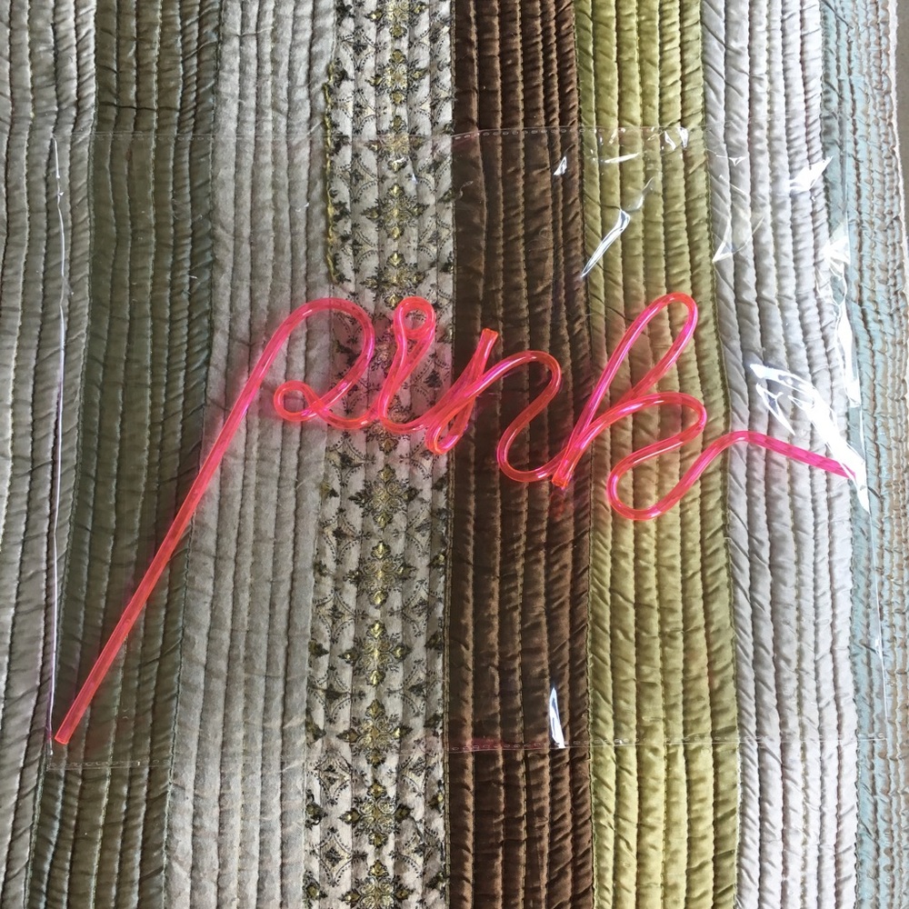 PINK Victoria's Secret Straw