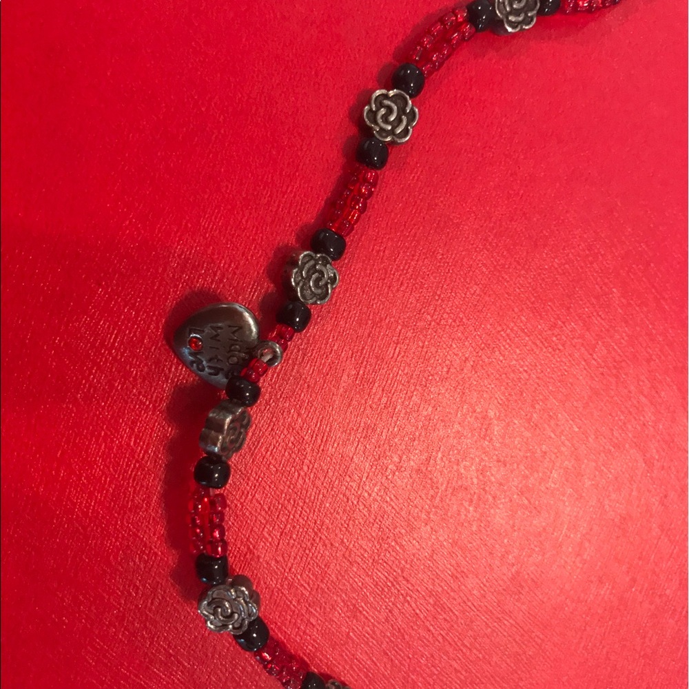 Beaded rose bracelet