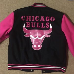 pink chicago bulls jacket