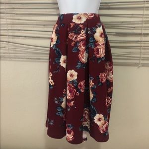 Large floral skirt by haute monde