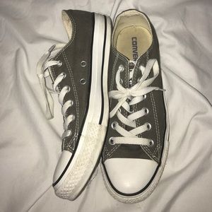 Converse size 8 grey women's
