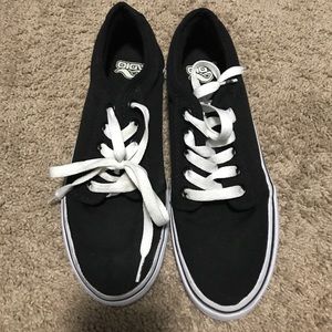 ADIÓ SKATER SNEAKERS