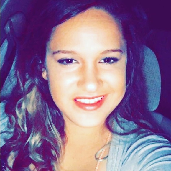 Meet your Posher, Hattie - Picture 2 of 5