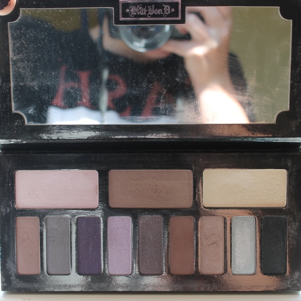 Kat Von D Innerstellar Eyeshadow Palette
