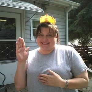 Meet your Posher, Crystal