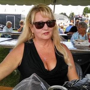 Meet your Posher, Paula