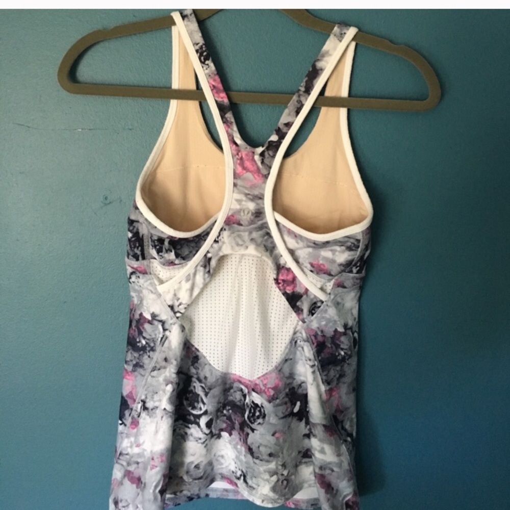 Lululemon Athletica Moody Mirage Rose tank Sz 6 - Picture 3 of 4
