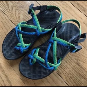 size 7 blue and green chacos