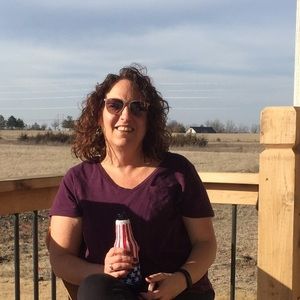 Meet your Posher, Regina