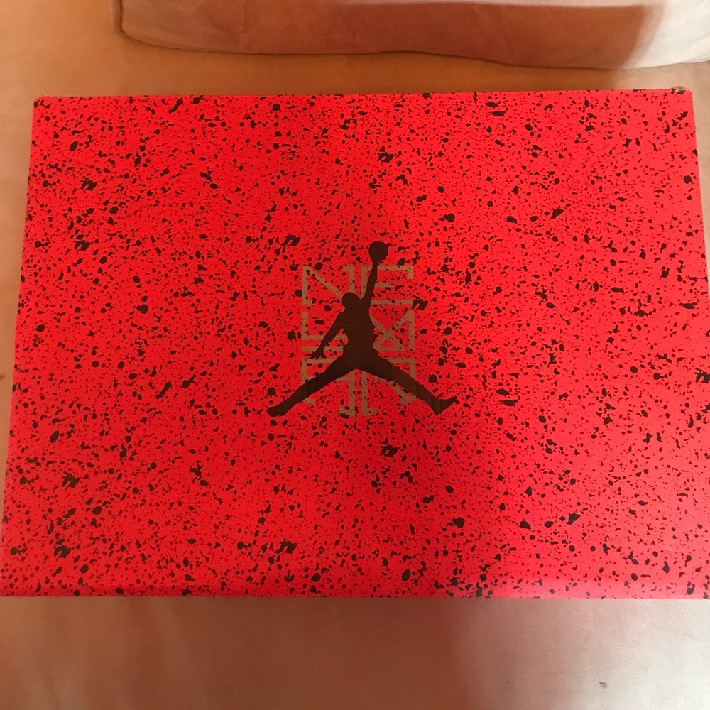 Jordan V Retro Low Neymar 3M Brand New DS size 11