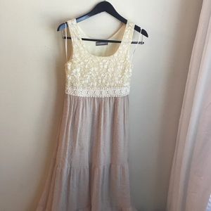 🎈🎈🎈donated 🎈🎈🎈Maxi dress🎈🎈🎈donated 🎈🎈🎈