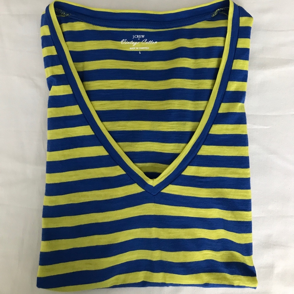 J Crew women's v neck shirt.