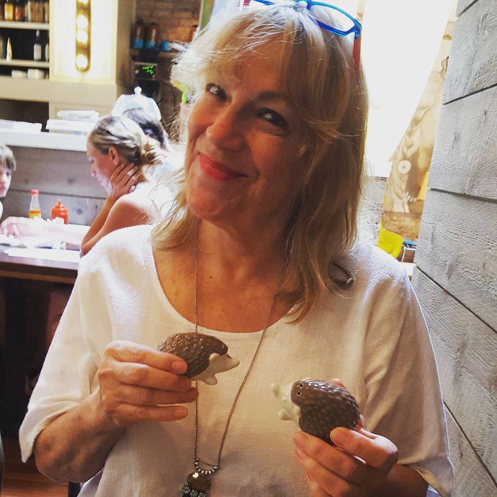 Meet your Posher, Carol