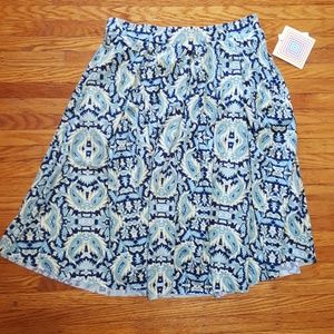 Brand new medium lularoe Madison skirt