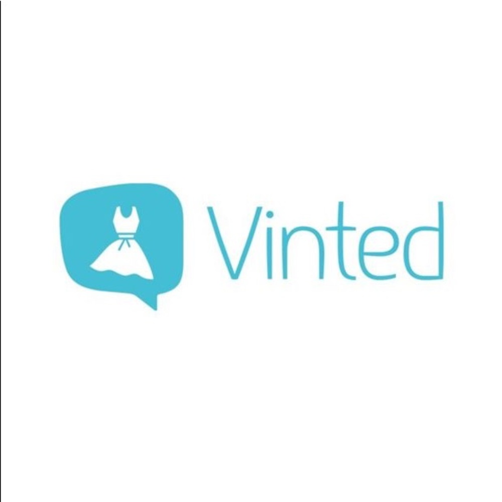 Check out my vinted for better shipping and prices