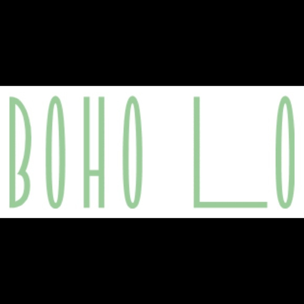 Meet your Posher, Lora