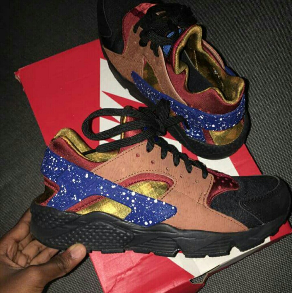 Nike air hurache run PRM campfire dark size 8