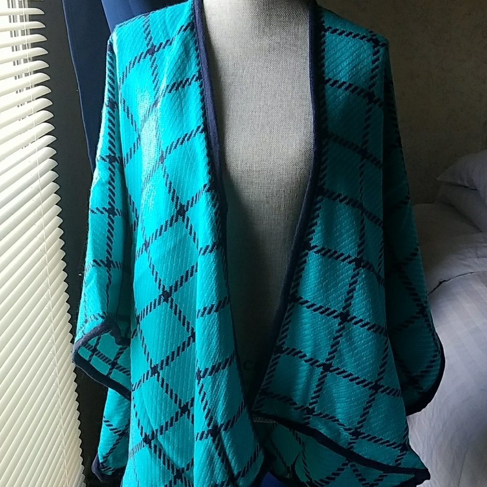 Last 1💙New Turquoise shawl - Picture 8 of 8
