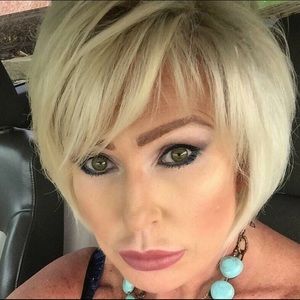 Meet your Posher, Robin