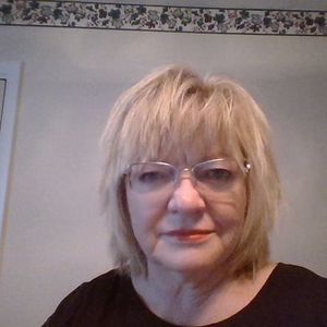 Meet your Posher, Beverly