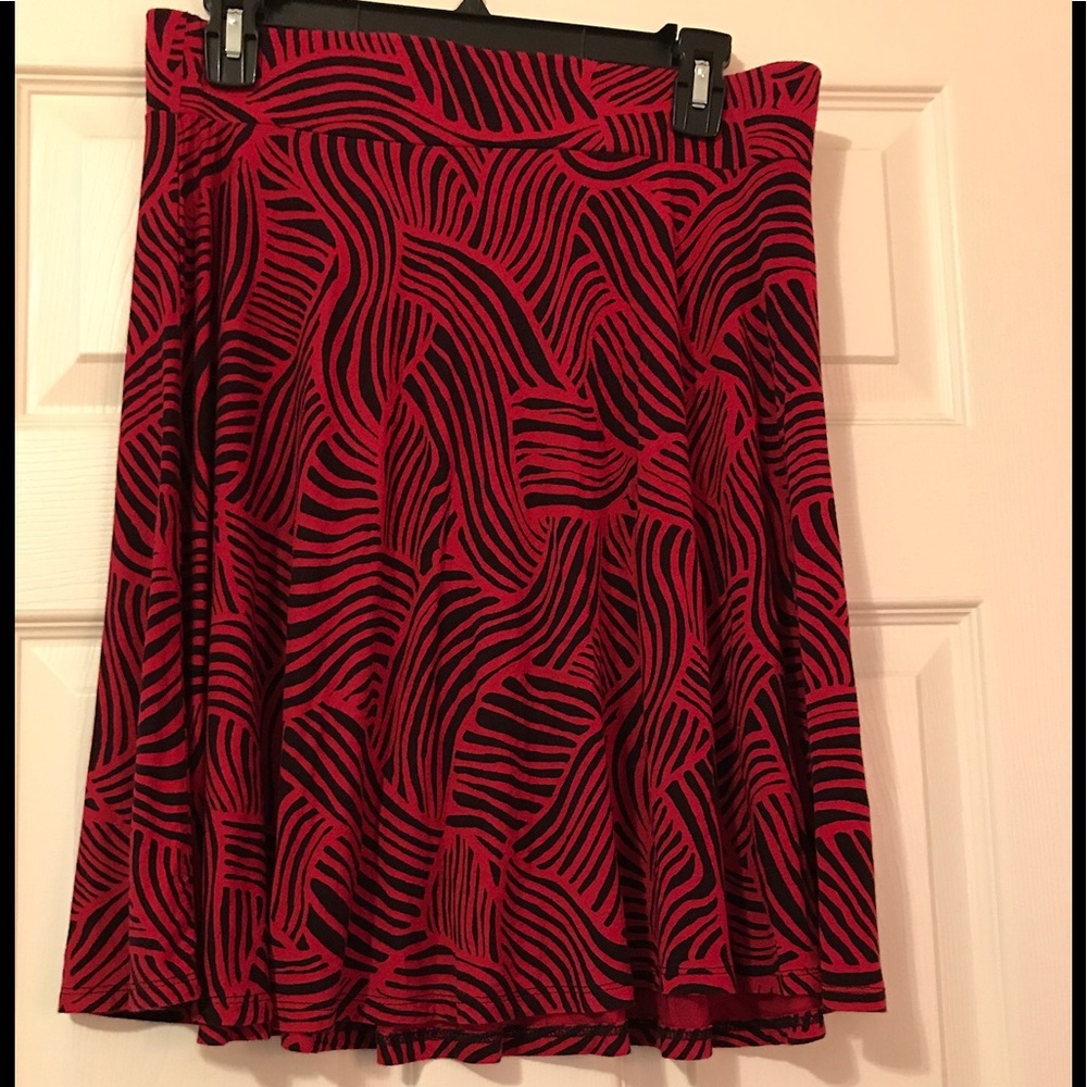 Loft Pull-on Skirt