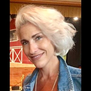 Meet your Posher, Colleen
