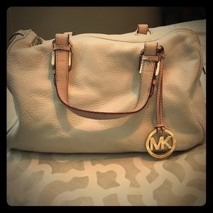 Authentic Michael Kors Grayson medium satchel