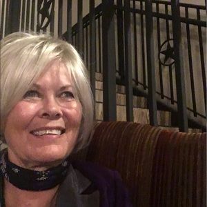 Meet your Posher, Sharon