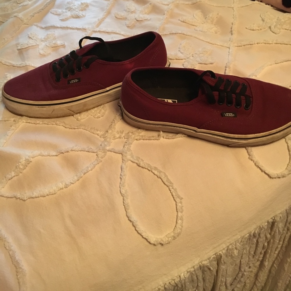 Vans - Picture 2 of 4