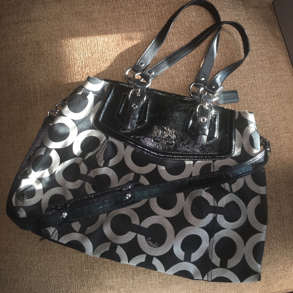 Coach shoulder bag