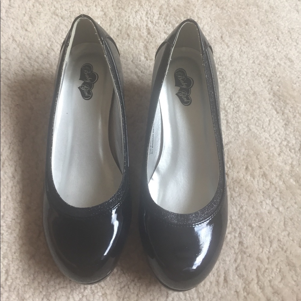 Girls dress shoes