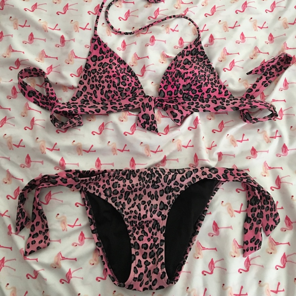 Victoria's Secret bikini