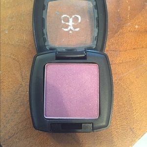 Arbonne Single Eyeshadow in Divine Plum
