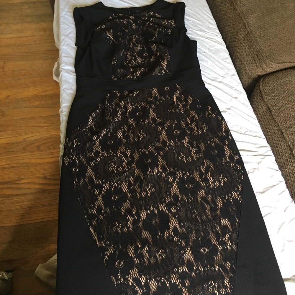Gorgeous Adrianna Papell dress - size 10