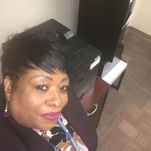 Meet your Posher, Shirlean