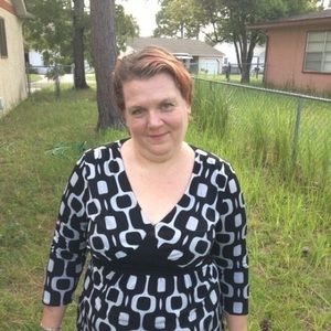 Meet your Posher, Cynthia