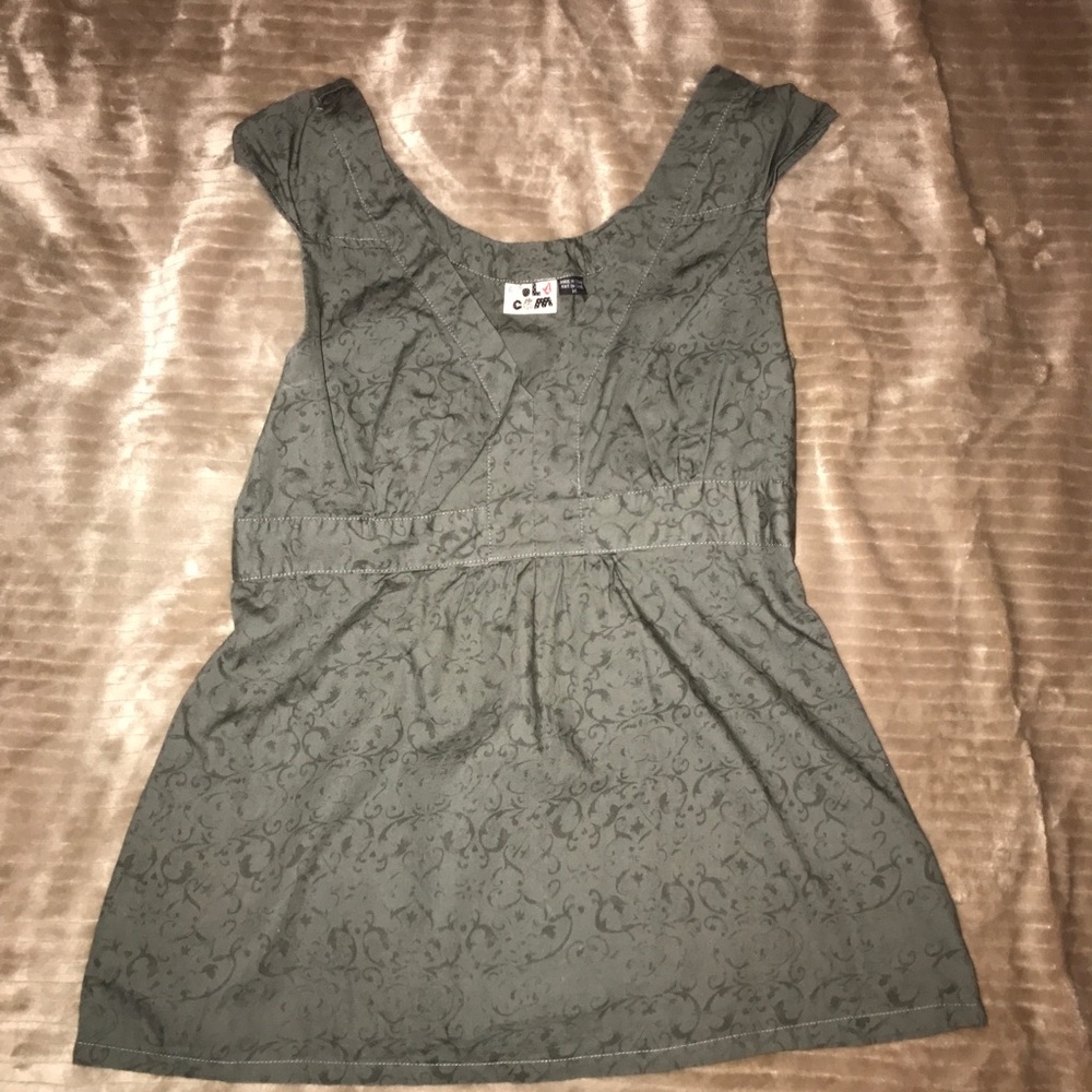 VOLCOM Top