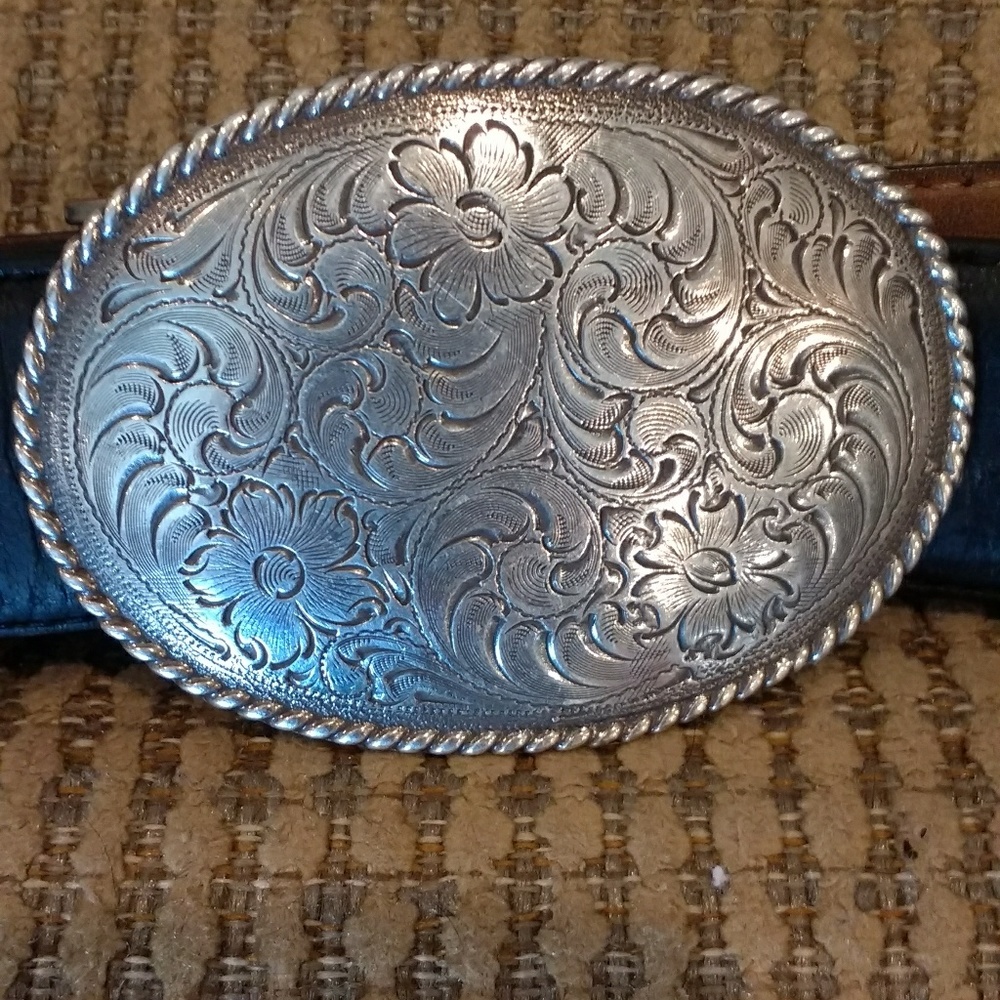 Silver Plated Fillagree Belt Buckle