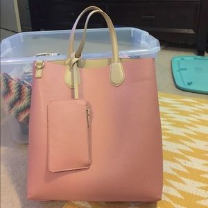Charming Charlie tote w/matching coin purse