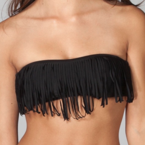 bikini - Picture 2 of 2