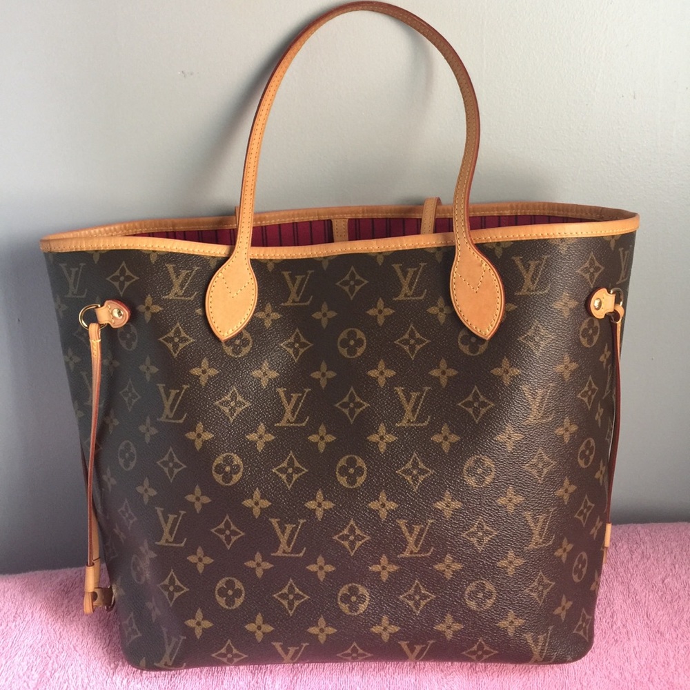 Authentic Louis Vuitton neverfull mm pivoine