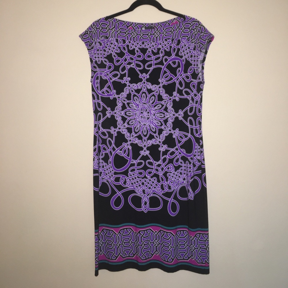 Cute patterned sleeveless dress