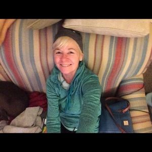 Meet your Posher, Donna