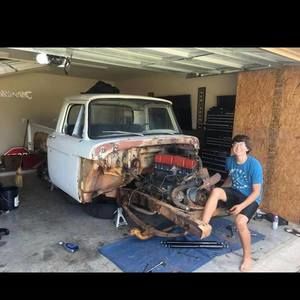 Meet your Posher, Matthew