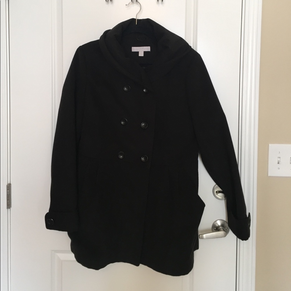 Black, button-down peacoat