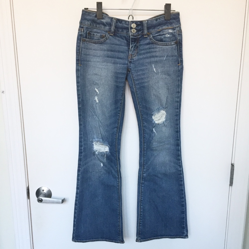 American Eagle medium wash distressed artist jean Y2K Elena Gilbert fit flare